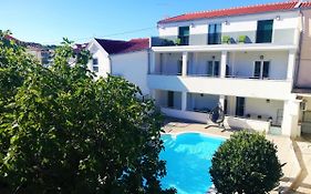 Stars Palace - Apartments And Rooms